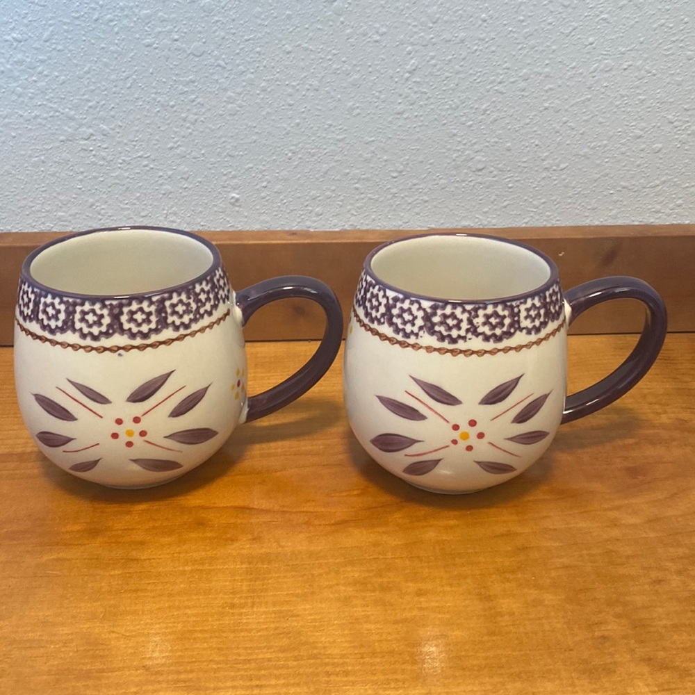 Temp-tations old world mugs